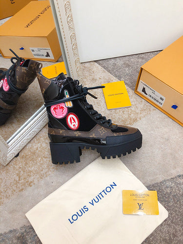 Louis Vuitton shoes front view designer style