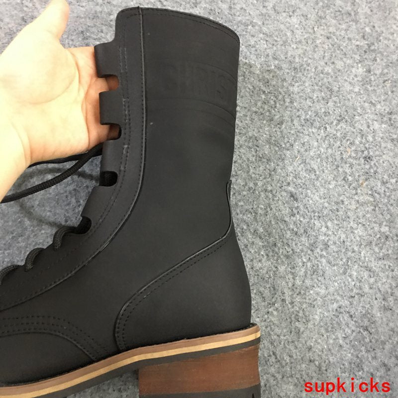 Dior shoes Style 018 - true-to-life color detail