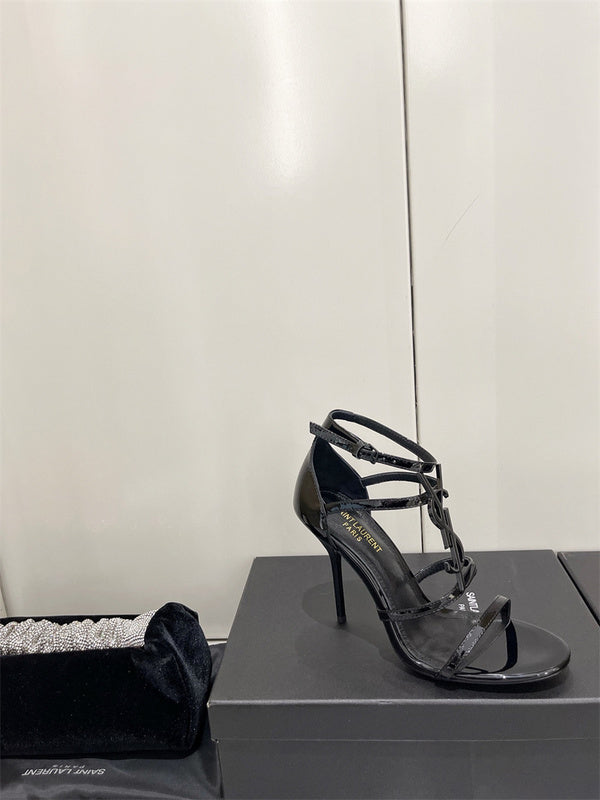 Front view of Saint Laurent luxury piece style No.089