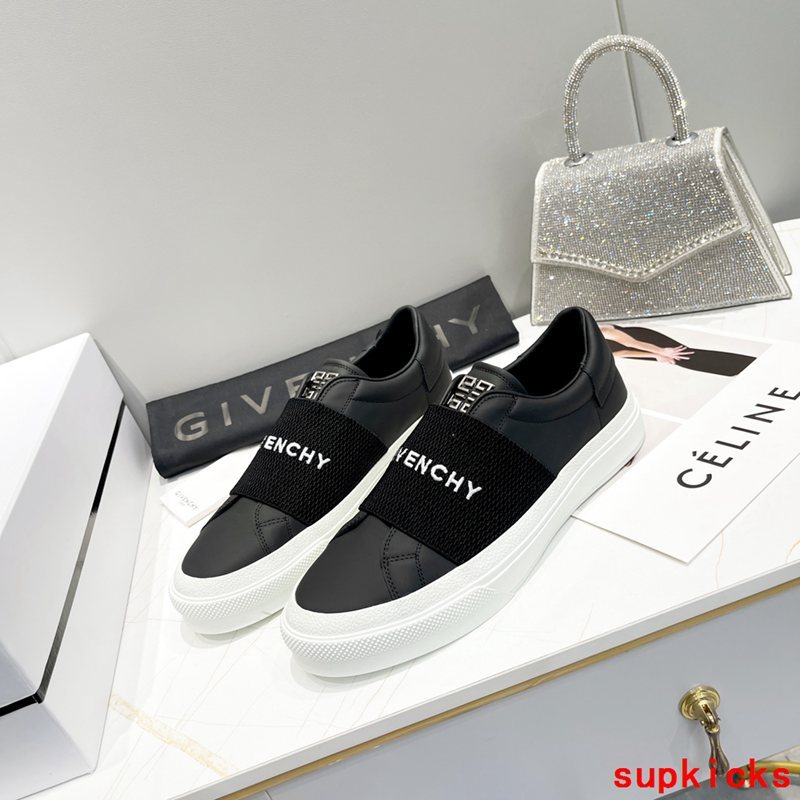 Givenchy shoes Style 031 - close-up of premium designer craftsmanship