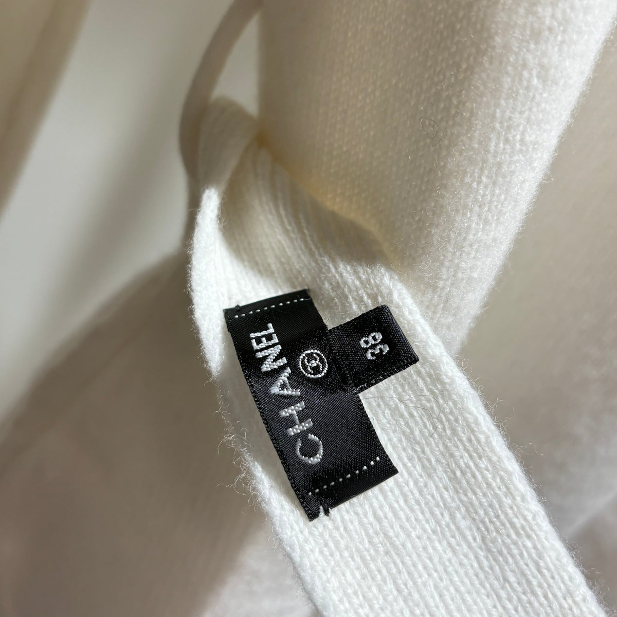 Chanel Sweaters? Chanel Cardigan Luxury Designer Knit Sweater