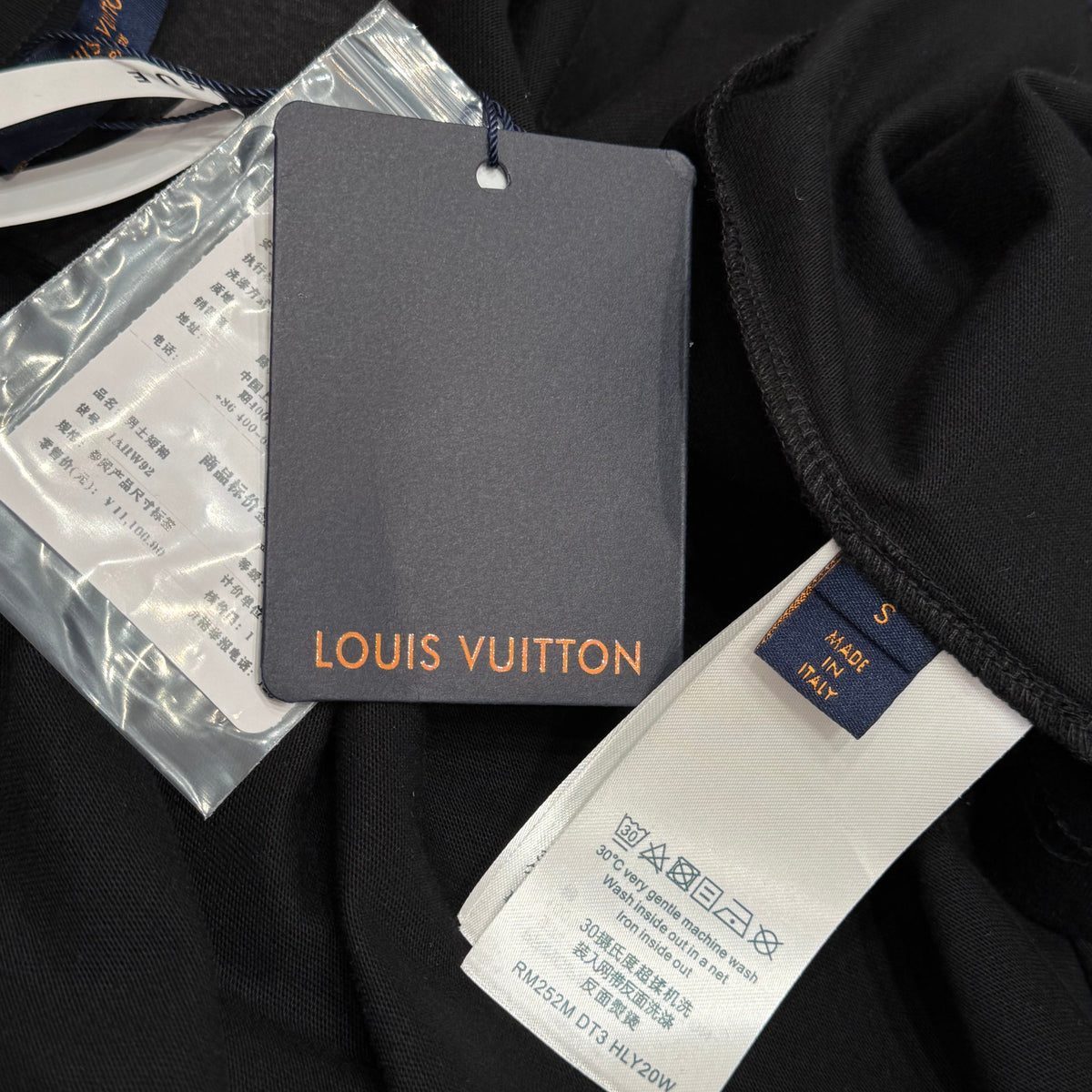 Louis Vuitton T-Shirts- Louis Vuitton Lou T-shirt Casual Everyday Designer Tee