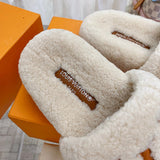 Louis Vuitton shoes Style 330 - logo and branding close-up