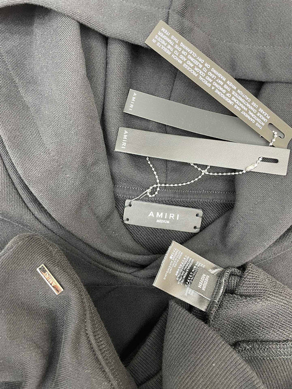 Full silhouette view of Amiri luxury piece style No.098