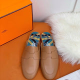 Hermès Black Loafer Flats - Heel Detail View
