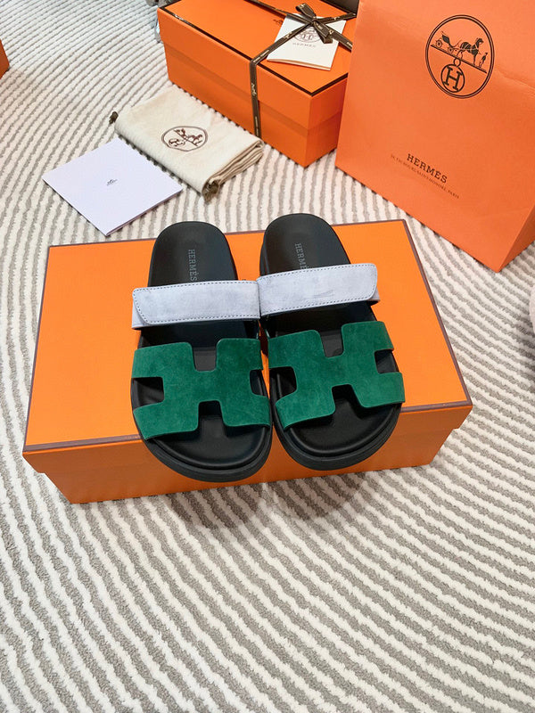 Hermes sandals Style 203 - side profile detail