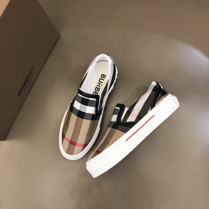 Burberry shoes Style 251 - angled studio shot