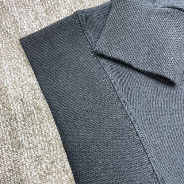Back view of Amiri luxury piece style No.086
