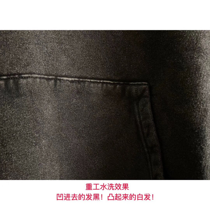 Texture and finish detail of Balenciaga luxury piece style No.316