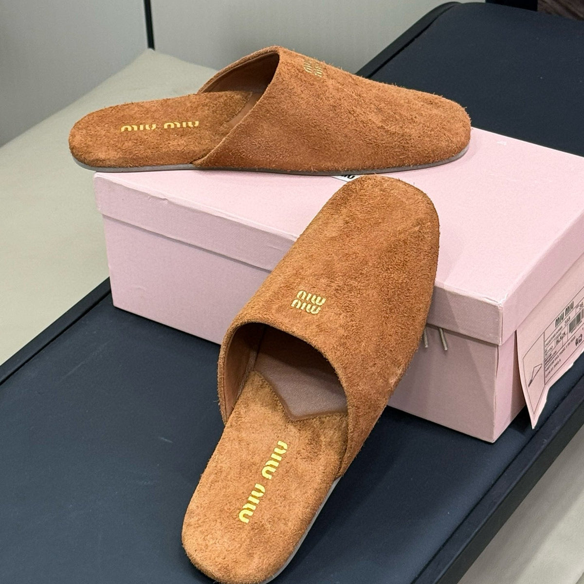 Accessories- Miu M Slippers Premium Everyday Designer Accessory