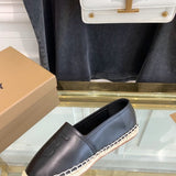 Burberry shoes Style 213 - top view showing design