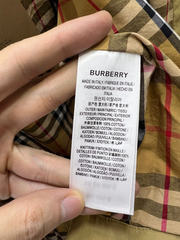 Front view of Burberry luxury piece style No.349