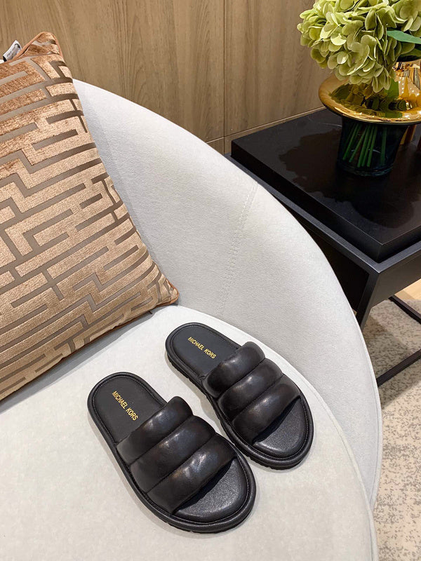 Balenciaga sandals Style 116 - back heel detail