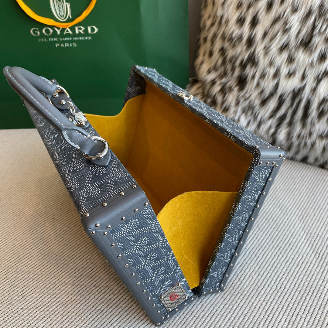 Bags- Goya Grand Hotel Trunk Bag Premium Designer Shoulder Bag