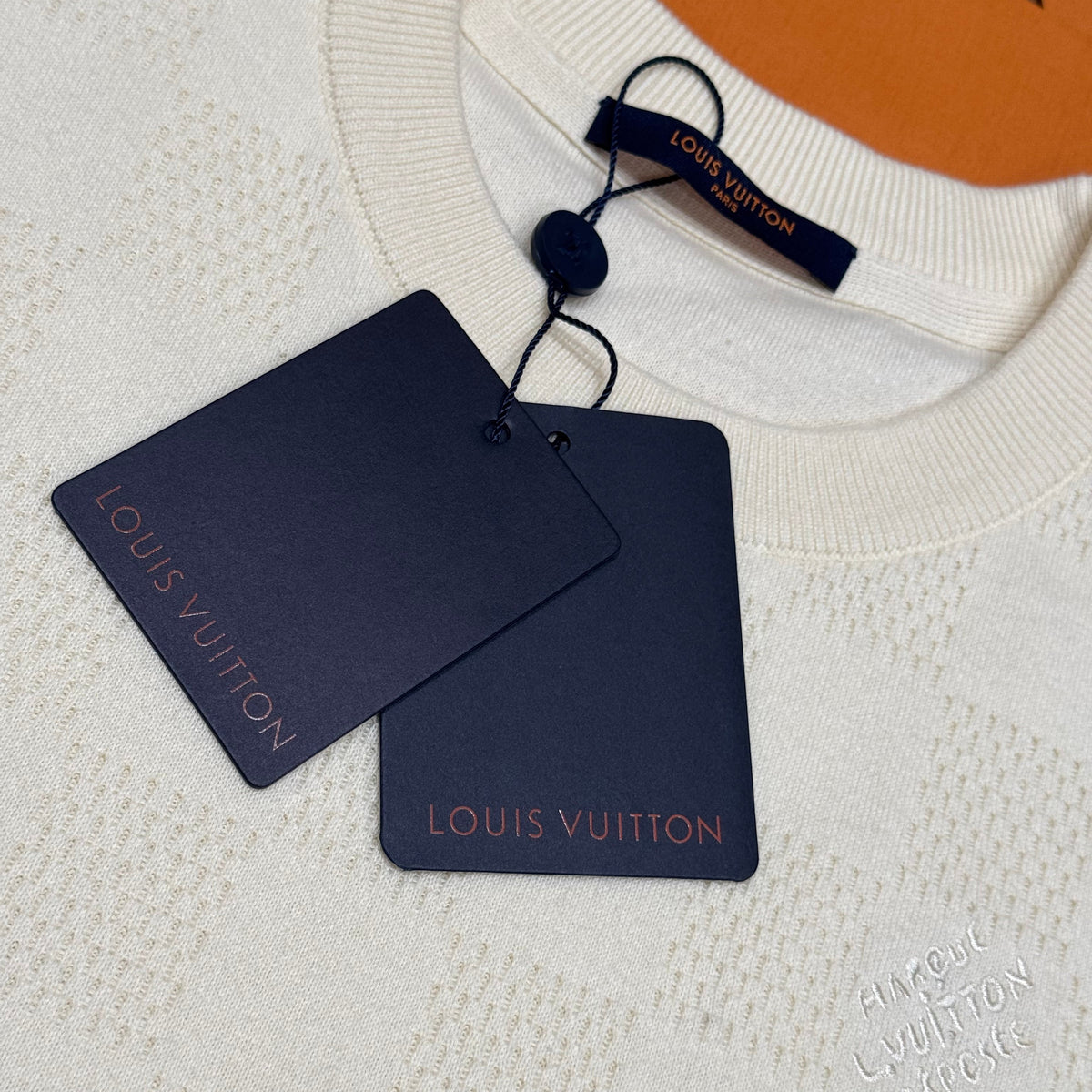Louis Vuitton T-Shirts- Louis Vuitton Lou T-shirt Premium Designer Cotton T-Shirt