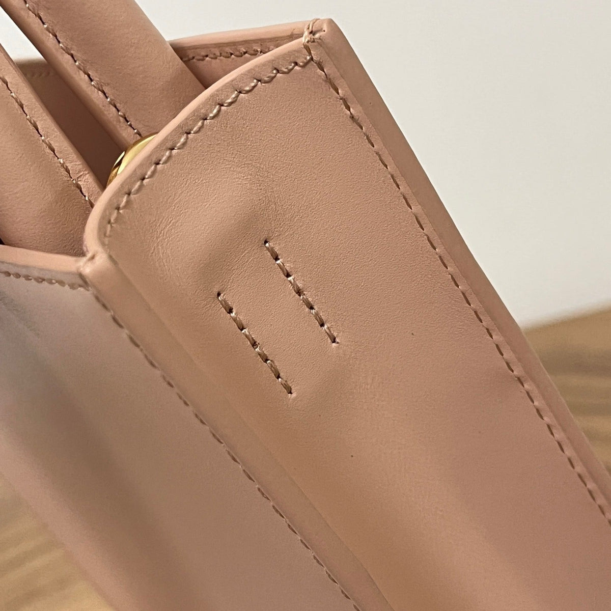 Bags- Loew Standard A5 Tote Bag Luxury Designer Leather Handbag
