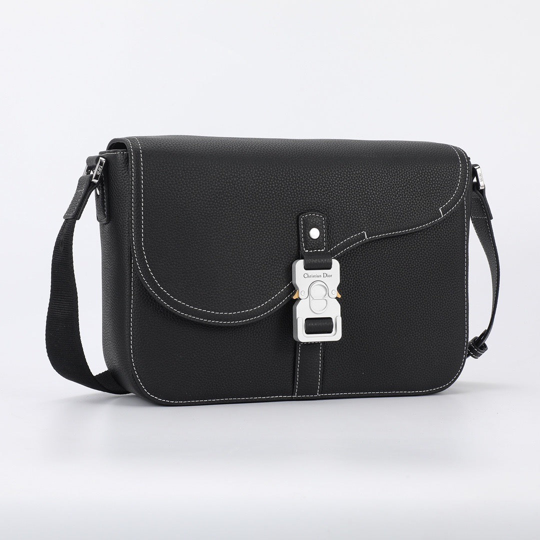 Dior Bags- Dior Saddle Messenger Bag Elegant Everyday Designer Handbag