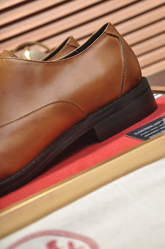 Hermes shoes Style 067 - back heel detail