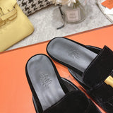 Hermès Black Ankle Strap Heels - Heel Detail View