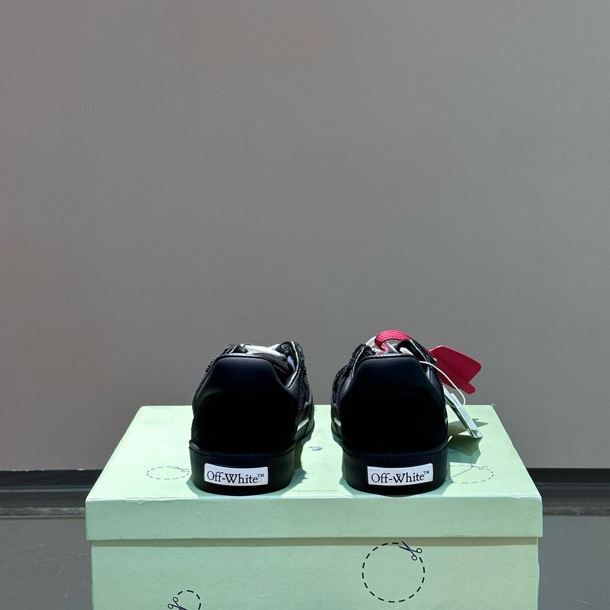 Shoes- Off W Trainers Premium Designer Casual Shoes