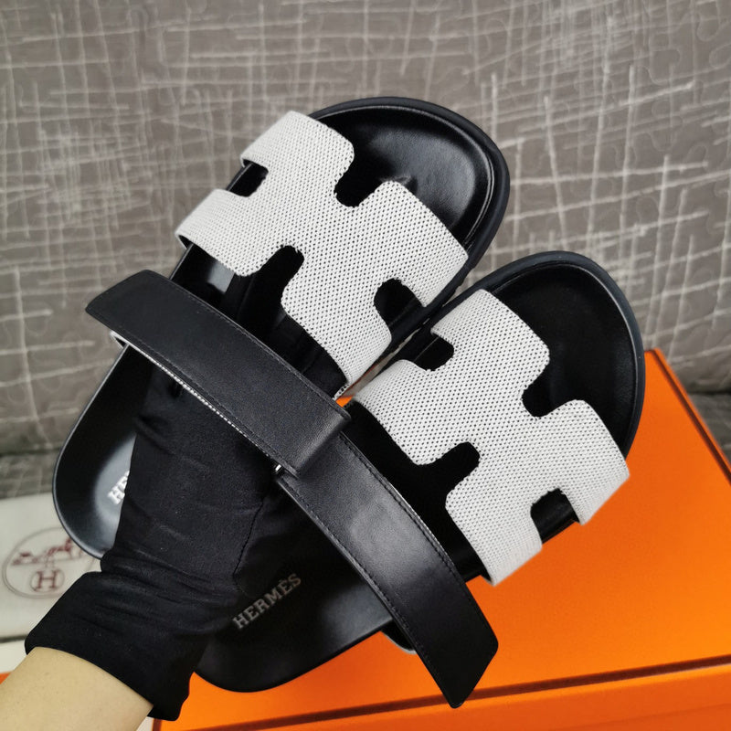 Hermès Red Crisscross Strap Sandals - Front View