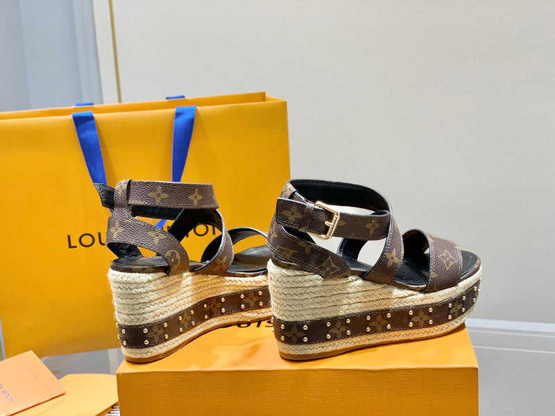 Louis Vuitton shoes Style 382 - packaging and accessories
