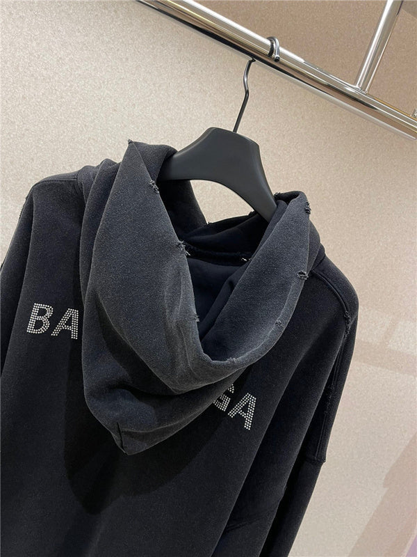 Styling view of Balenciaga luxury piece style No.436