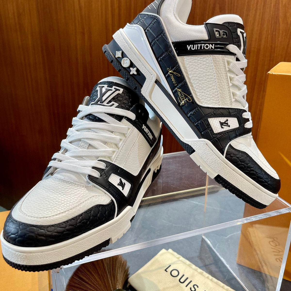 Louis Vuitton Shoes- Louis Vuitton Lou Trainers Premium Designer Casual Shoes