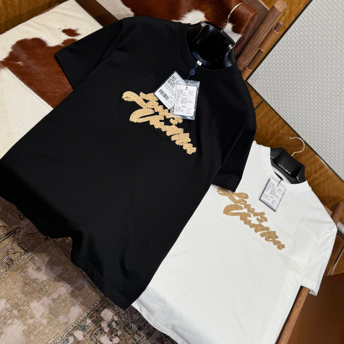 Louis Vuitton T-Shirts- Louis Vuitton Lou T-shirt Casual Everyday Designer Tee