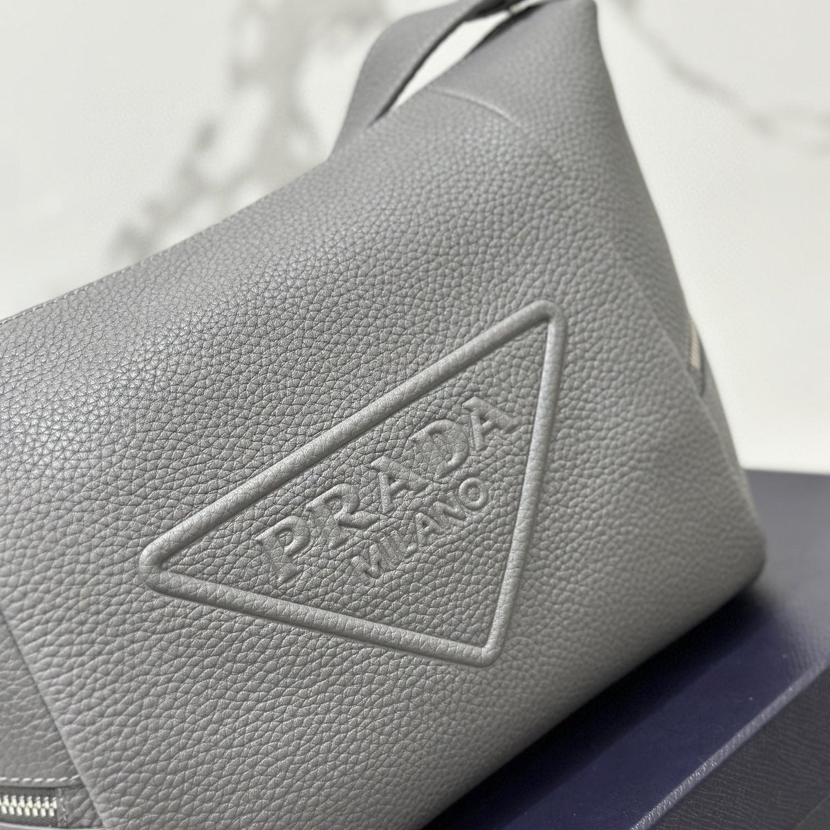 Bags- Pd Leather Bag With Shoulder Strap Elegant Everyday Designer Handbag