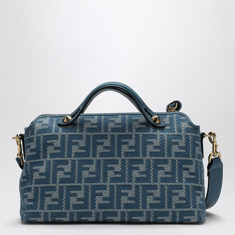 Fendi premium shoulder bags detail and craftsmanship close-up