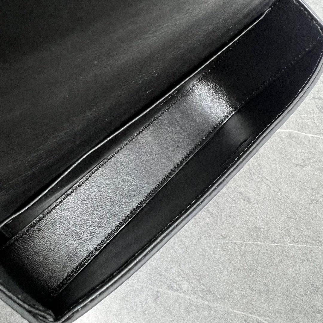 Wallets- Cel Claude Bag Premium Leather Designer Wallet