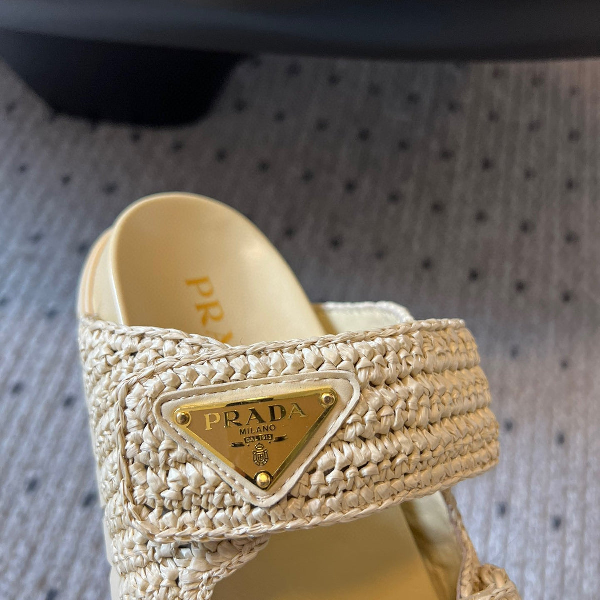 Shoes- Pd Sandals Premium Designer Casual Shoes