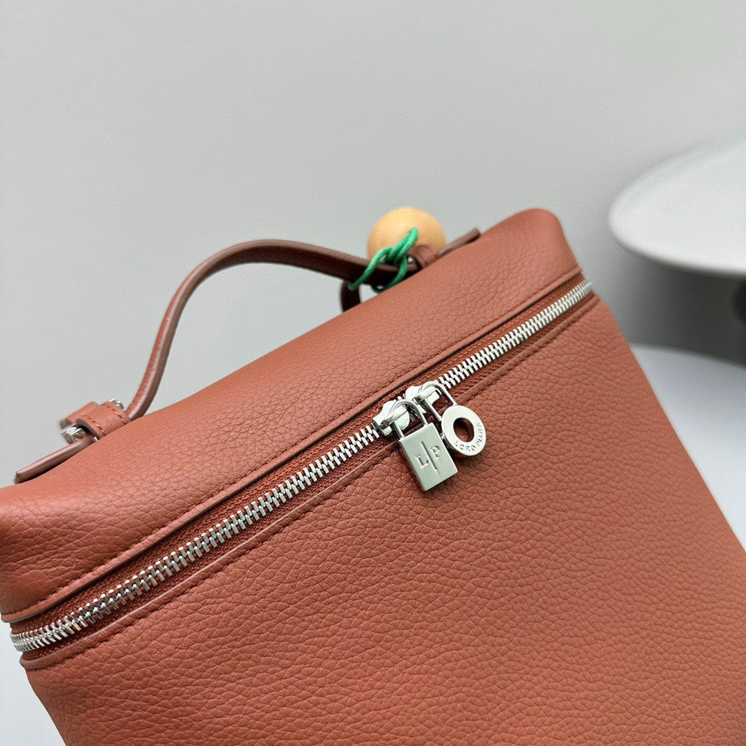 Bags- Loro P Extra Pocket Backpack Elegant Everyday Designer Handbag