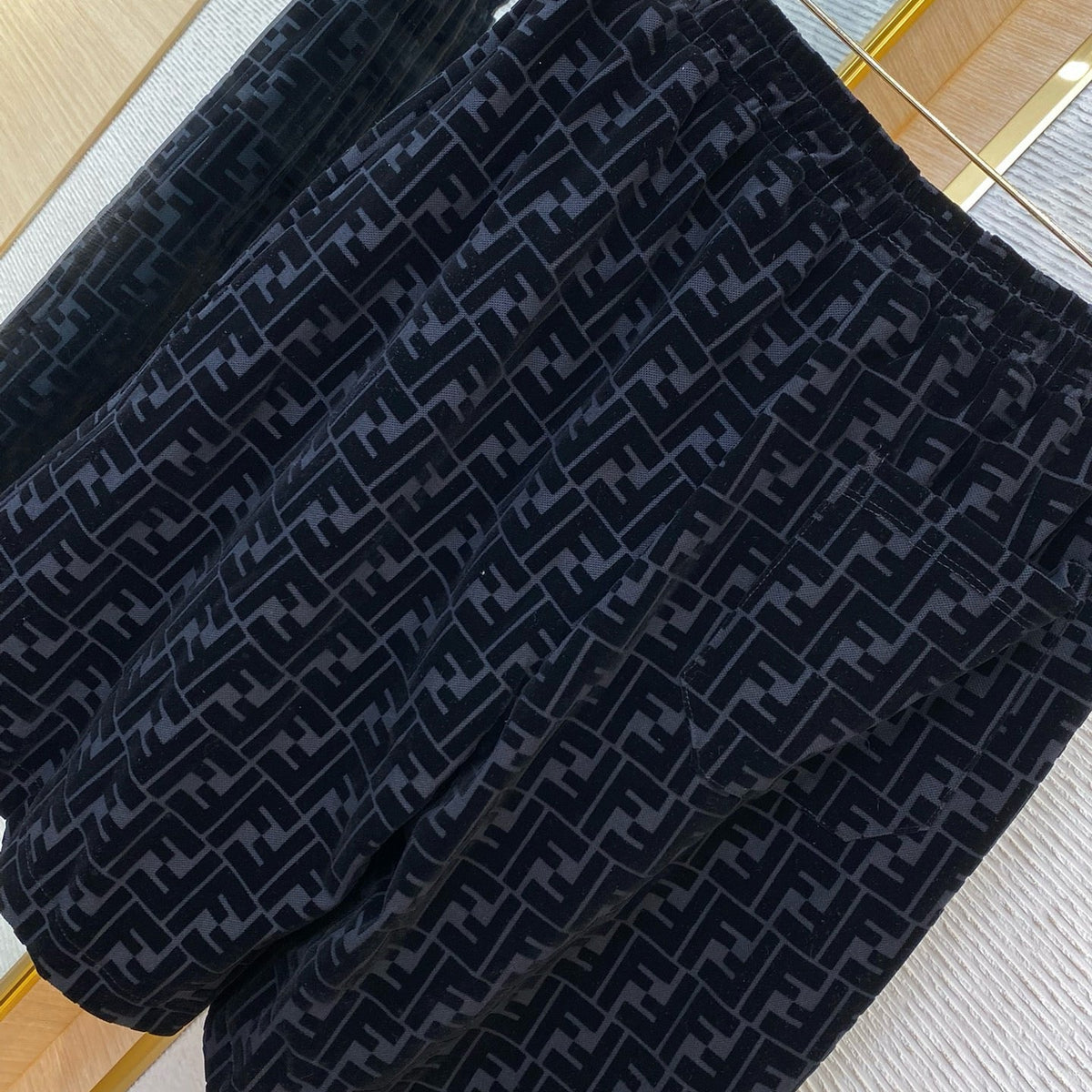 Shorts- Fen Shorts Premium Designer Casual Shorts