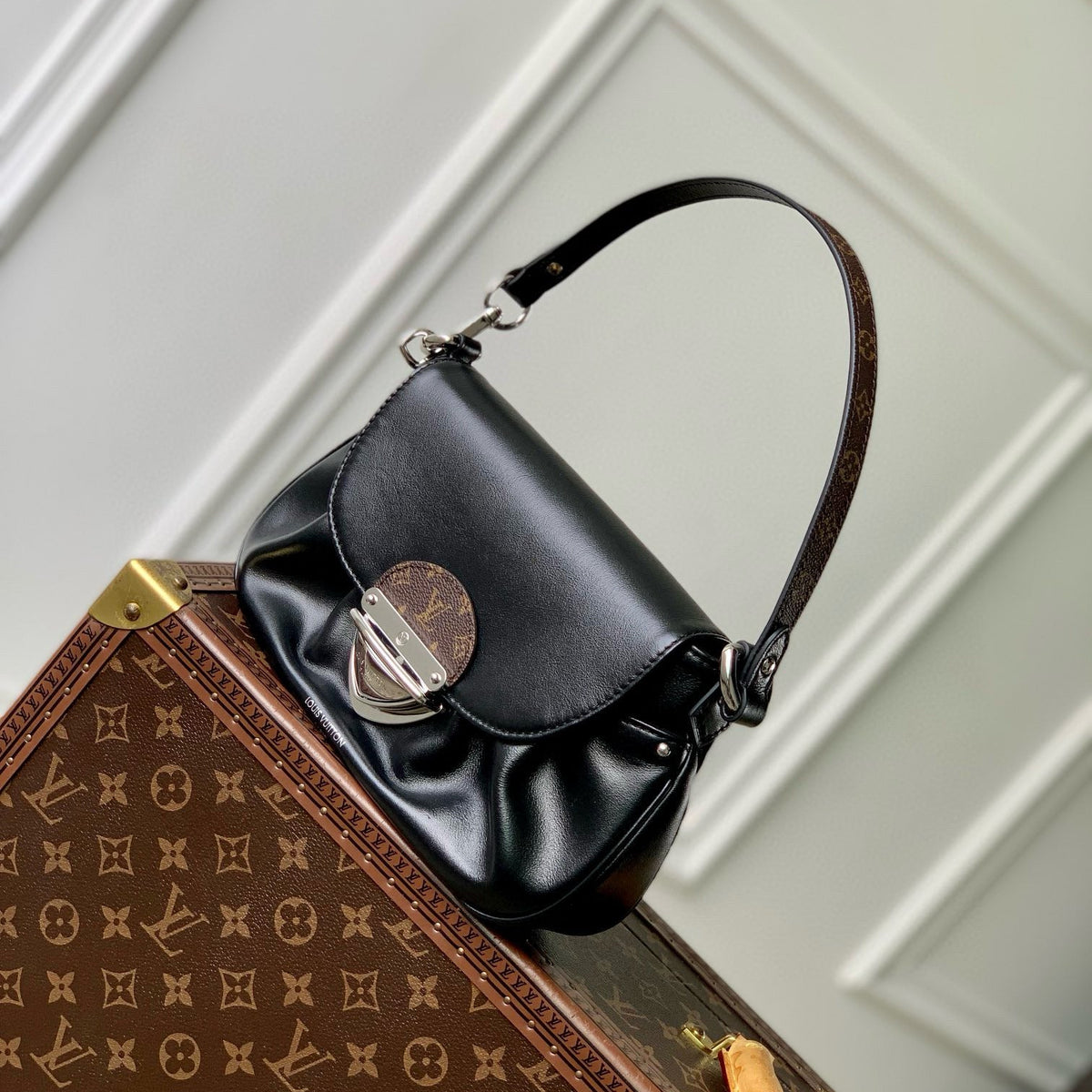 Louis Vuitton Bags- Louis Vuitton Lou Sunset Vibe Bag Premium Designer Shoulder Bag