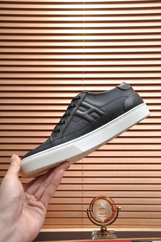 Hermes shoes Style 203 - close-up of handcrafted italian detailing