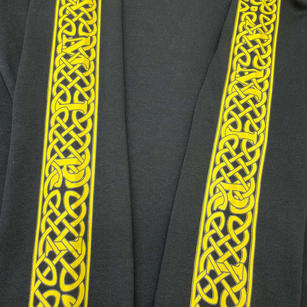 Three-quarter angle view of Amiri luxury piece style No.094