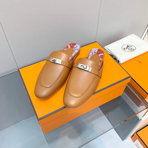 Hermès Camel Gladiator Sandals - Full Silhouette View