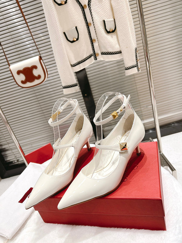 Close-up detail view of Valentino Garavani luxury piece style No.200