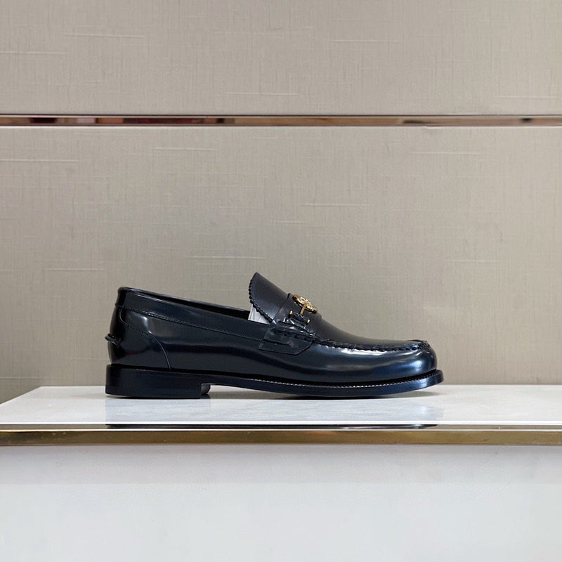 Burberry shoes Style 277 - angled studio shot