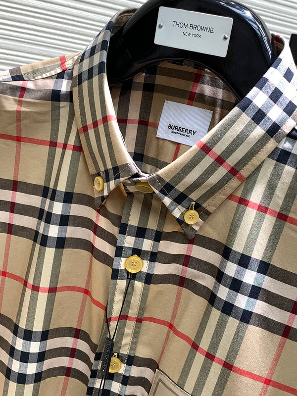 Close-up detail view of Burberry luxury piece style No.039