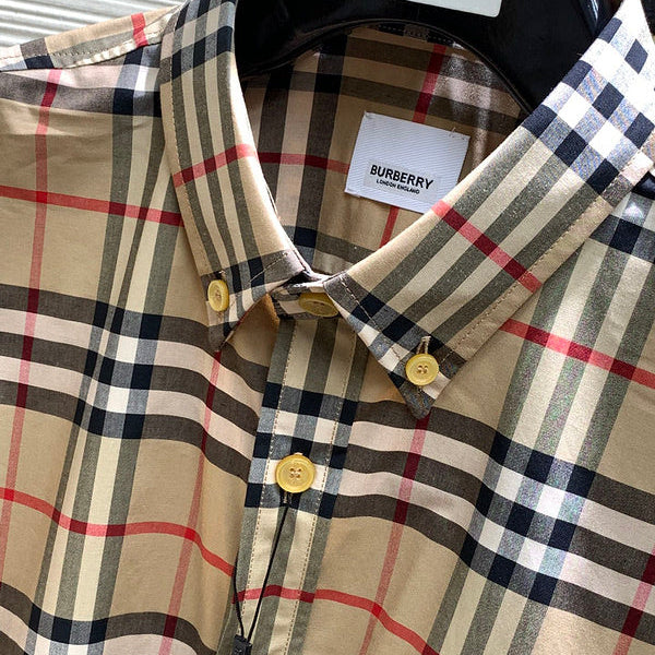 Close-up detail view of Burberry luxury piece style No.039