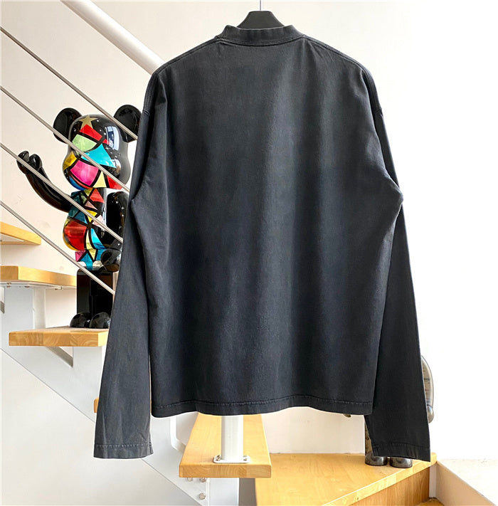 Three-quarter angle view of Balenciaga luxury piece style No.406