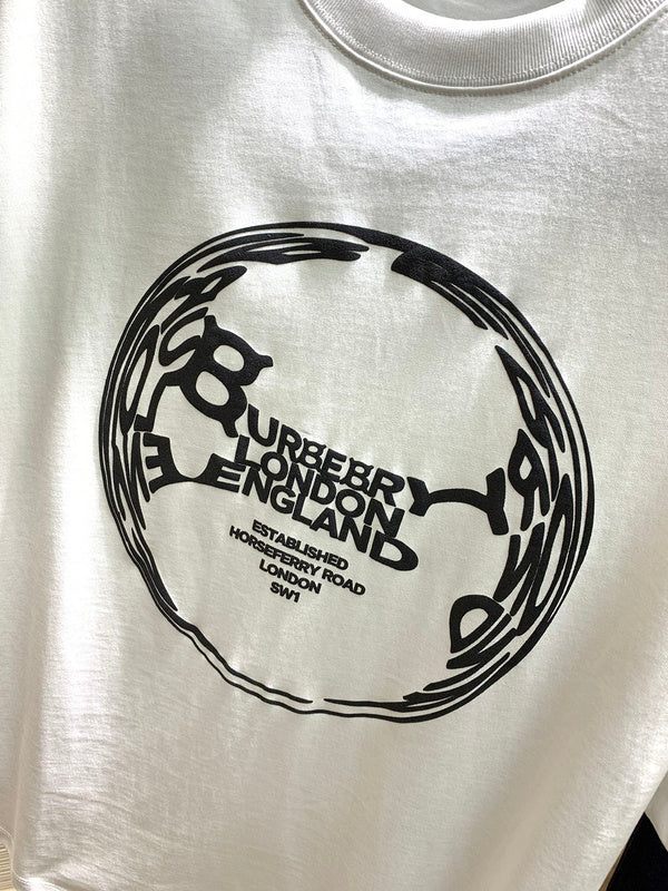 Burberry designer t-shirt full view