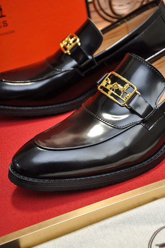 Hermes shoes Style 073 - side profile detail