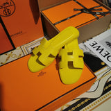 Hermes sandals Style 062 - top view showing design