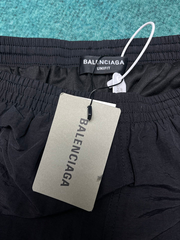 Back view of Balenciaga luxury piece style No.095