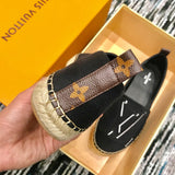Full silhouette view of Louis Vuitton luxury piece style No.023
