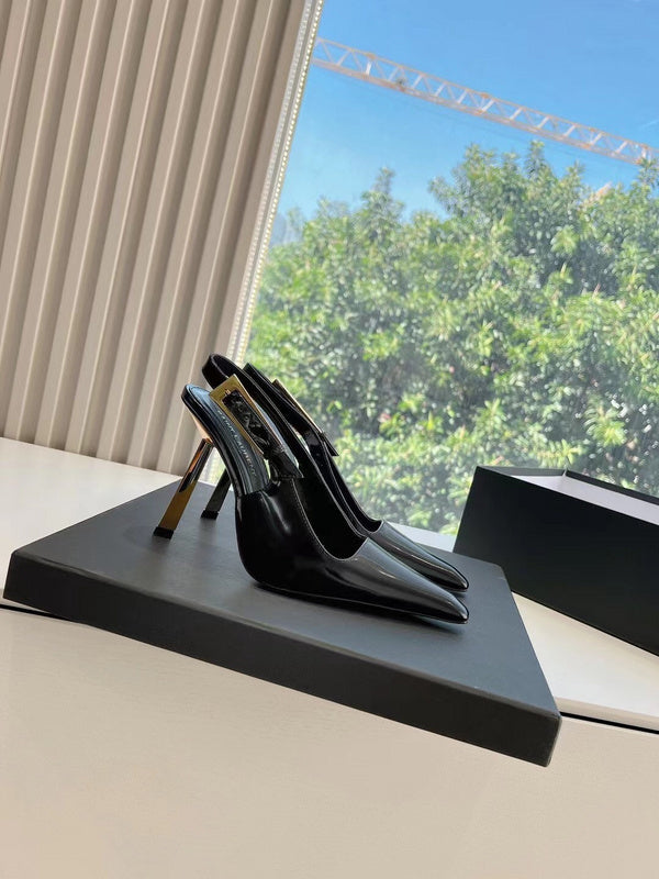 Side profile view of Saint Laurent luxury piece style No.009